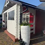 Wczasowe Oskar Holiday park *